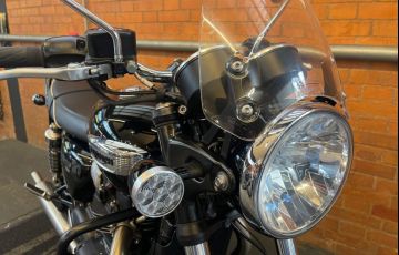 Triumph Bonneville T100 Black 900 - Foto #10