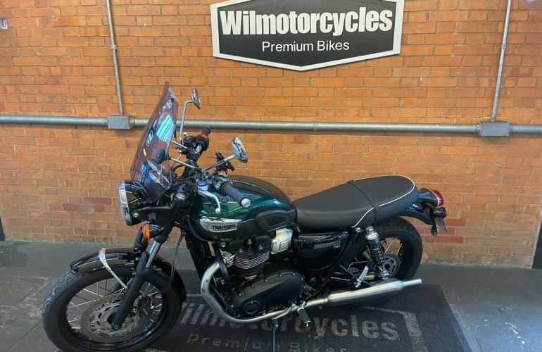 Triumph Bonneville T100 900 - Foto #2