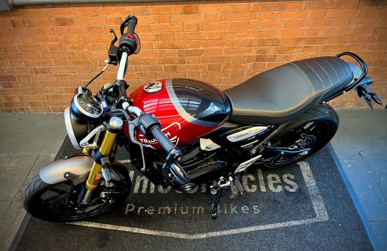 Triumph Speed 400 - Foto #7