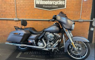 Harley-Davidson Street Glide Special