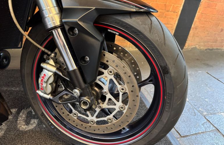 Triumph Street Triple 765 Rs - Foto #3