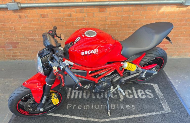 Ducati Monster 797 - Foto #3