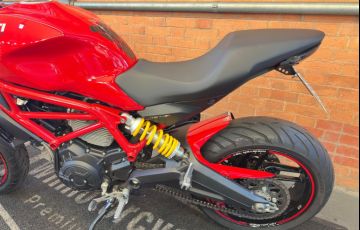 Ducati Monster 797 - Foto #4