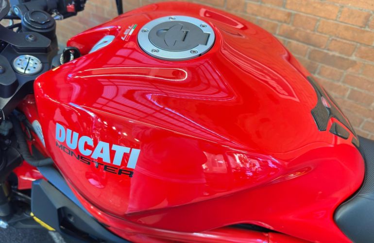 Ducati Monster 797 - Foto #5