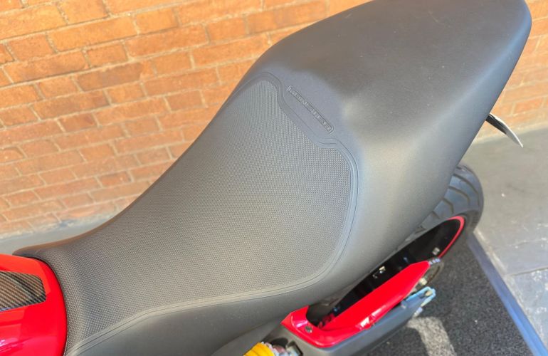 Ducati Monster 797 - Foto #7