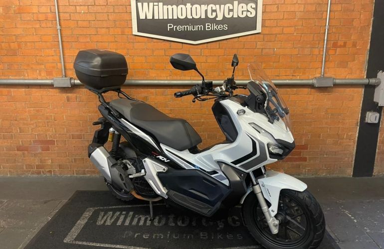Honda Adv - Foto #1