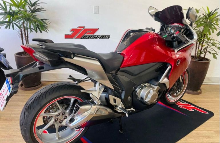 Honda Vtx 1200f - Foto #2