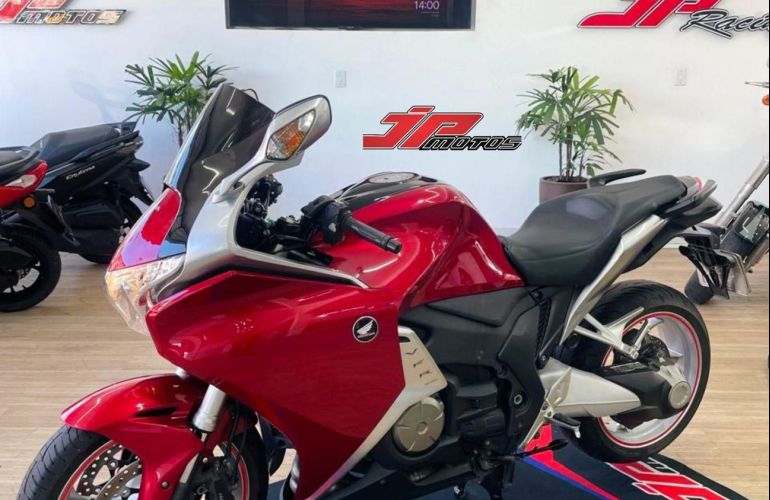 Honda Vtx 1200f - Foto #3