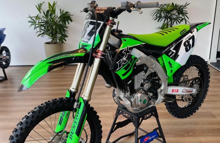 Kawasaki KX 450F - Foto #4