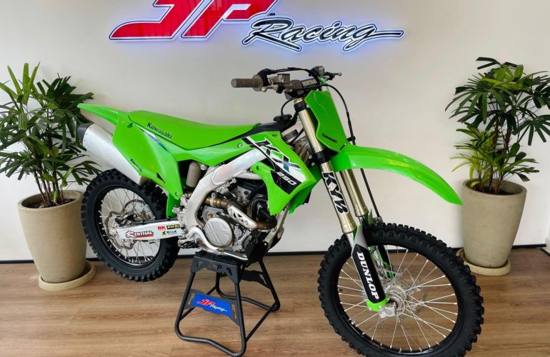 Kawasaki KX 250F - Foto #1