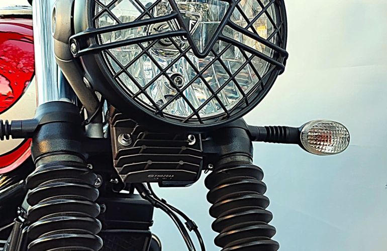 Triumph Street Scrambler - Foto #8