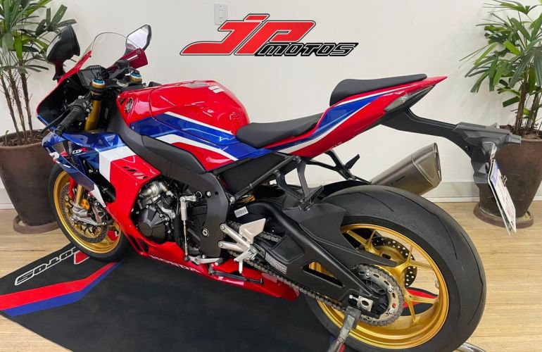 Honda Cbr 1000rr Fireblade - Foto #3
