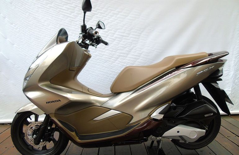 Honda Pcx 150 DLX - Foto #6