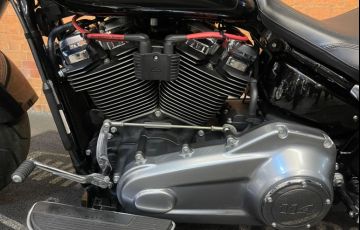 Harley-Davidson Softail Fat Boy 114 - Foto #4