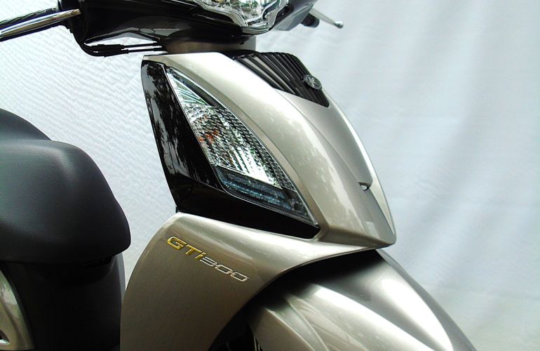 Kymco People GTi 300 - Foto #8