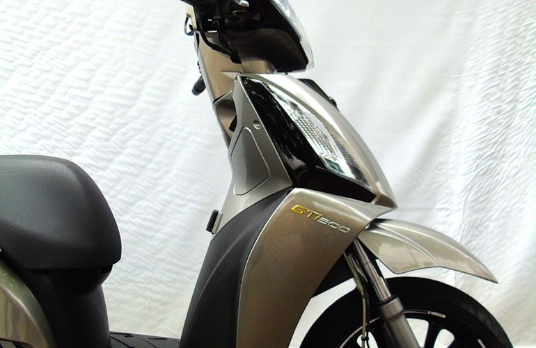 Kymco People GTi 300 - Foto #9