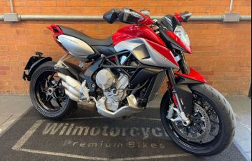 MV Agusta Rivale 800 - Foto #2