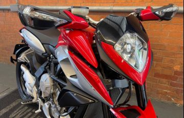 MV Agusta Rivale 800 - Foto #3