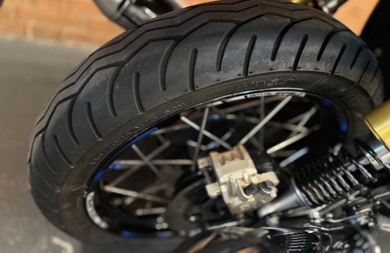 Royal Enfield Interceptor - Foto #7