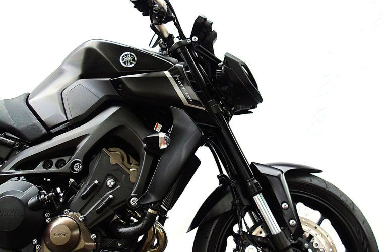 Yamaha MT 09 - Foto #9