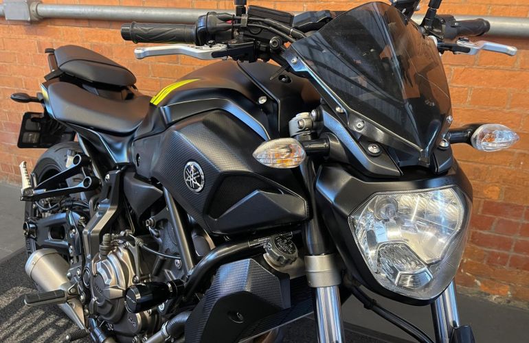 Yamaha MT 07 (ABS) - Foto #7