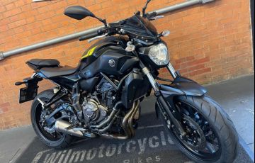 Yamaha MT 07 (ABS) - Foto #8