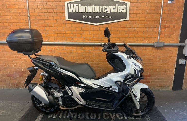 Honda ADV 150 - Foto #3