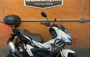 Honda ADV 150 - Foto #6