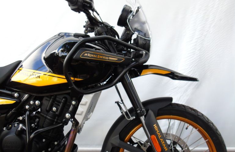 Royal Enfield Himalayan 450 Hanle Black - Foto #9