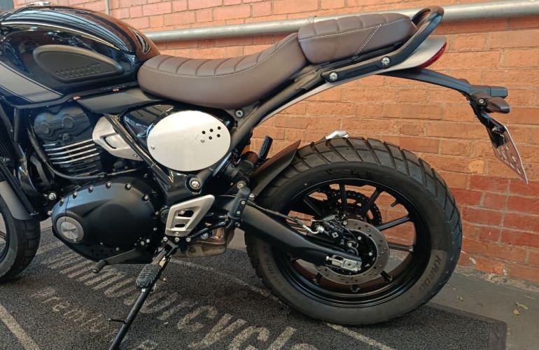 Triumph Scrambler 400 X - Foto #10