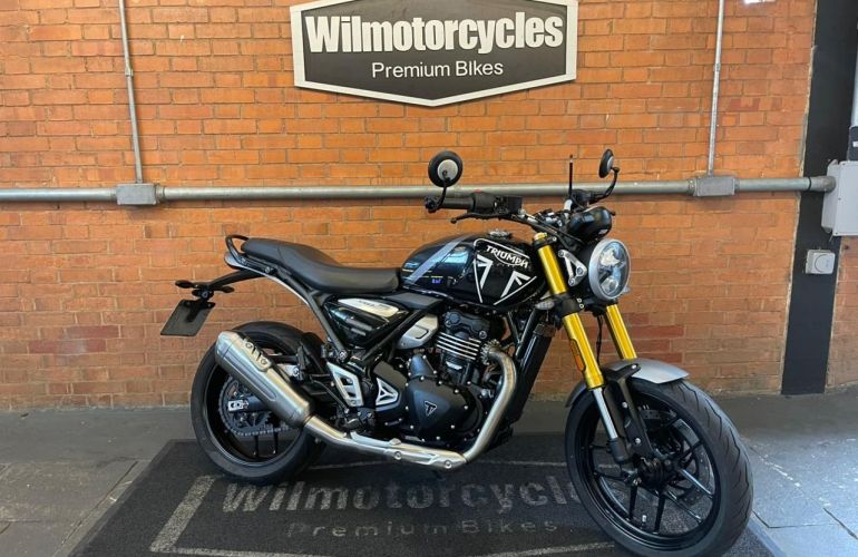 Triumph Speed 400 - Foto #1