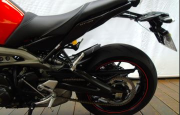 Yamaha MT 09 - Foto #5