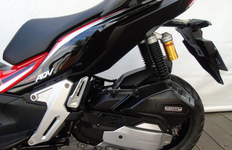 Honda ADV 150 - Foto #5