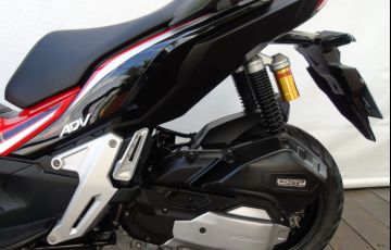 Honda ADV 150 - Foto #5