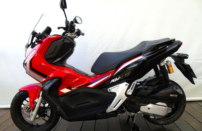 Honda ADV 150 - Foto #6