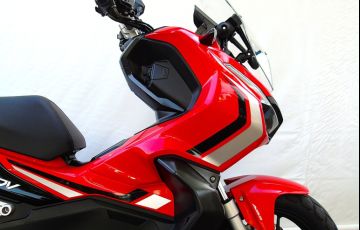 Honda ADV 150 - Foto #9