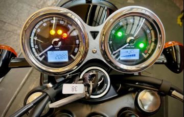 Triumph Bonneville T120 Black 1200 - Foto #5