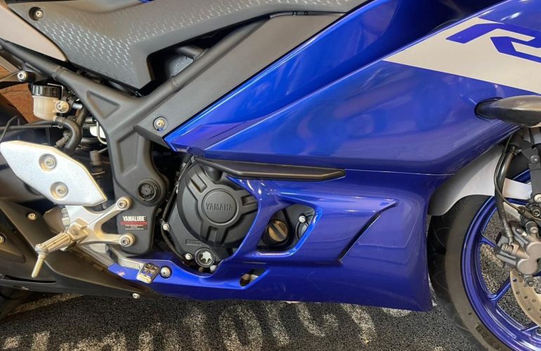 Yamaha YZF R3 (ABS) - Foto #9