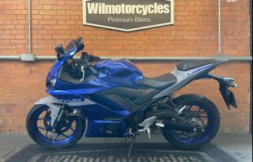 Yamaha YZF R3 (ABS) - Foto #10