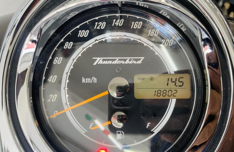 Triumph Thunderbird Commander Abs - Foto #6