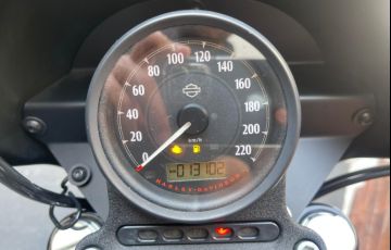 Harley-Davidson Sportster Iron 1200 - Foto #4