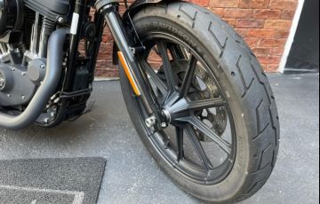 Harley-Davidson Sportster Iron 1200 - Foto #8