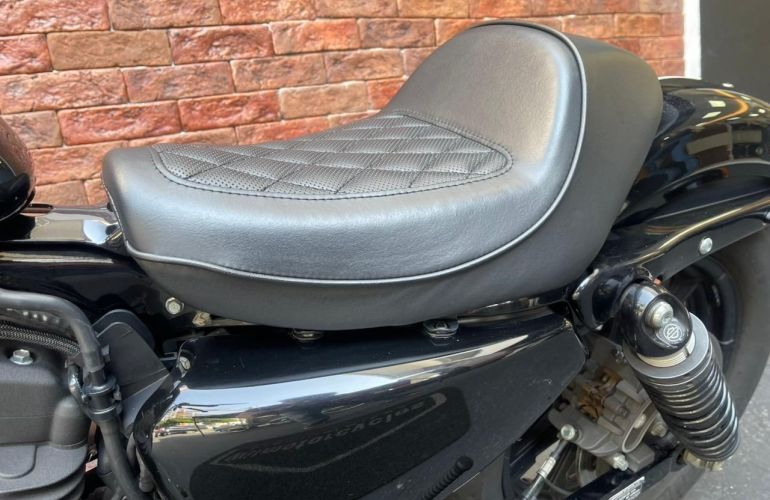 Harley-Davidson Sportster Iron 1200 - Foto #10