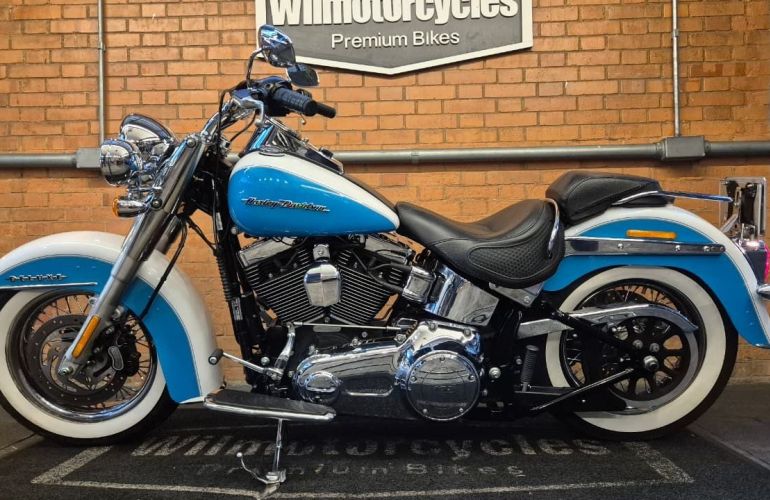 Harley-Davidson Softail Deluxe - Foto #6