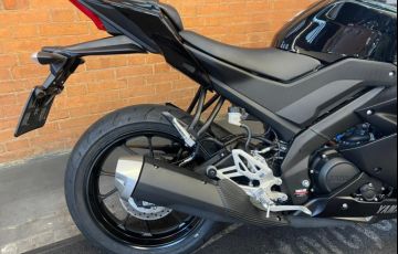 Yamaha Yzf R15 - Foto #2