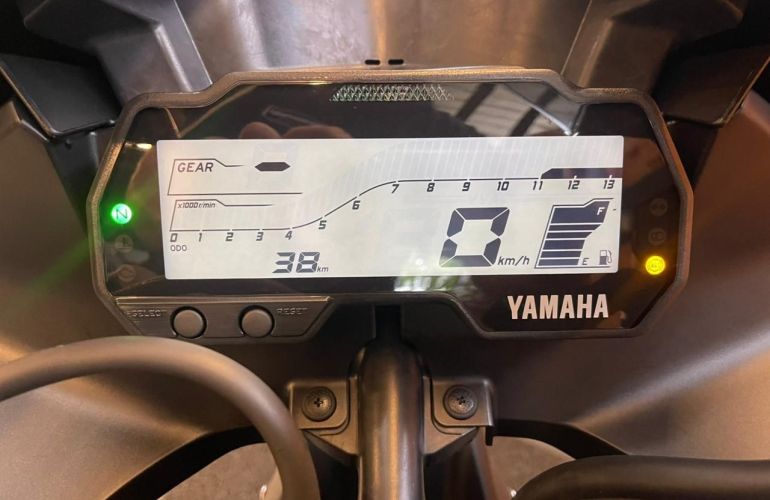 Yamaha Yzf R15 - Foto #3