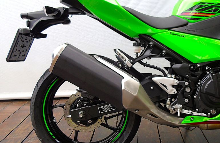 Kawasaki Ninja 400 KRT EDITION - Foto #4