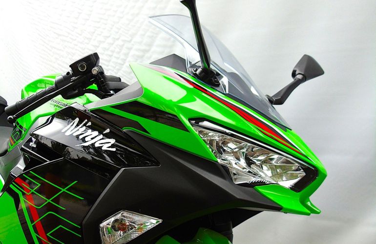 Kawasaki Ninja 400 KRT EDITION - Foto #8