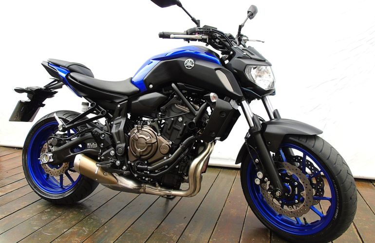 Yamaha MT 07 (ABS) - Foto #2