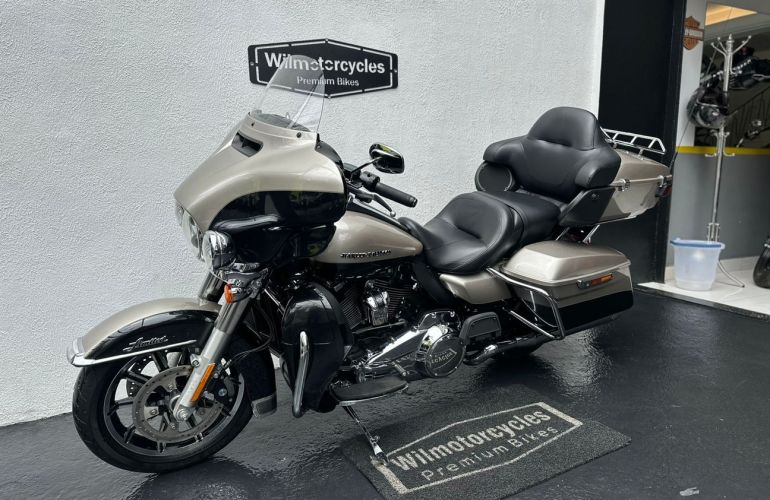 Harley-Davidson Electra Glide Ultra Limited - Foto #5